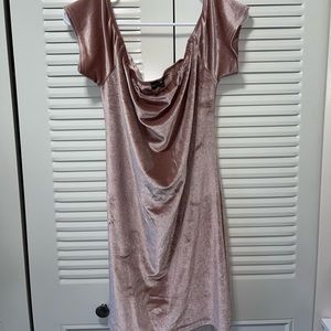 Pretty Little Thing Velvet Dress